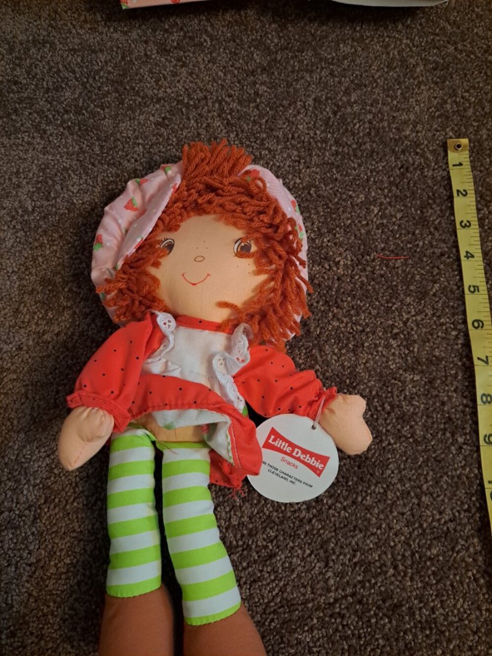 NWT Vintage Strawberry Shortcake cloth rag doll, special by Little Debbie Snacks - Picture 4 of 12